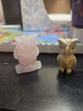Hand-Carved Owl Figurines - Rose Quartz & Beige Stone